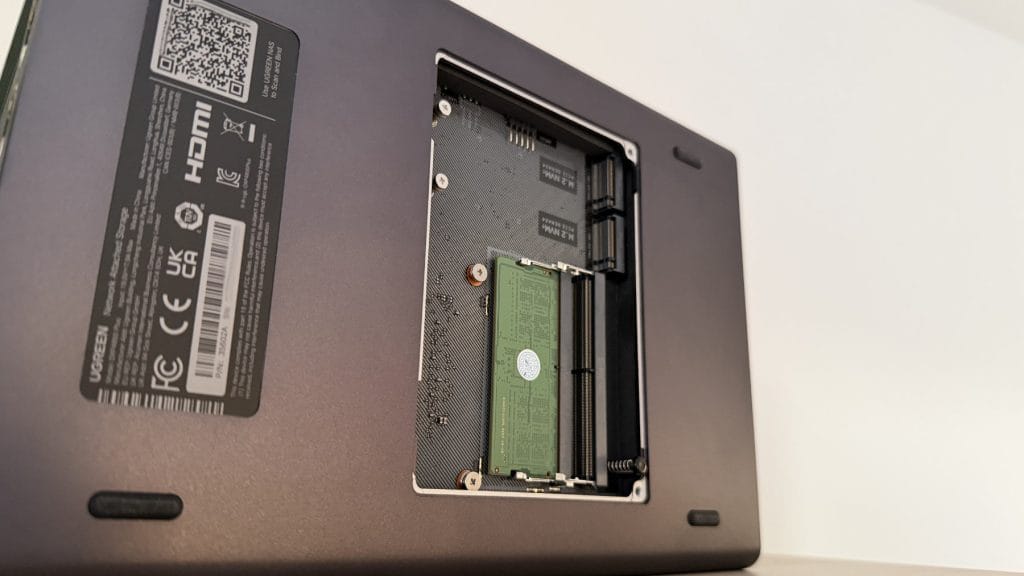 UGREEN DXP4800 Plus 6