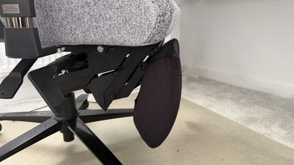 Secretlab Recliner 4